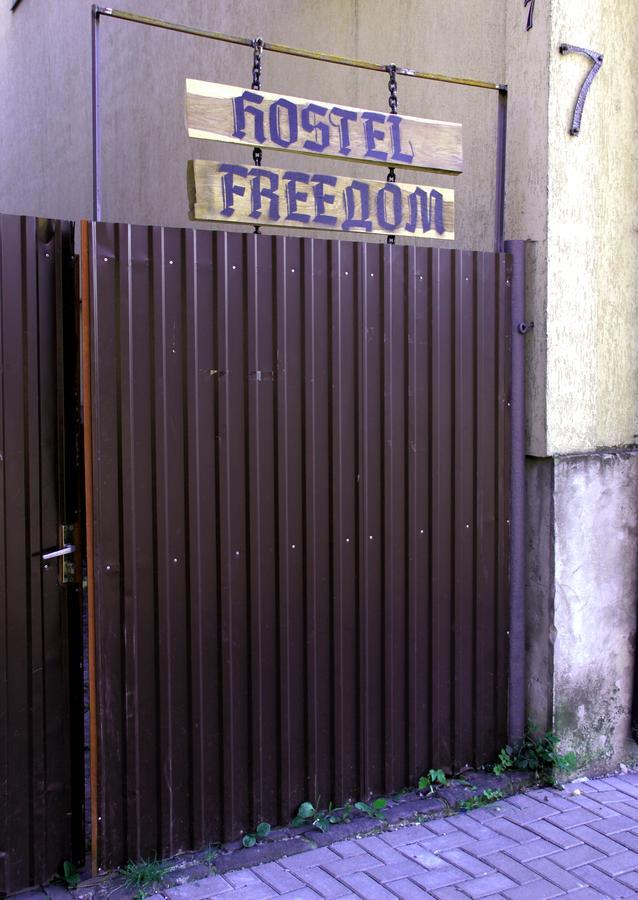 A Pousada Freedom Uzhhorod Exterior foto